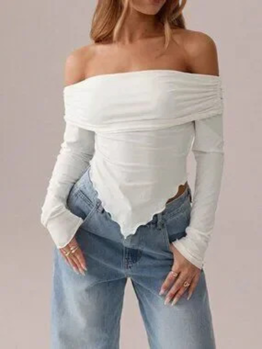 White Casual Women's Asymmetric Off shoulder Long Sleeve T-Shirt